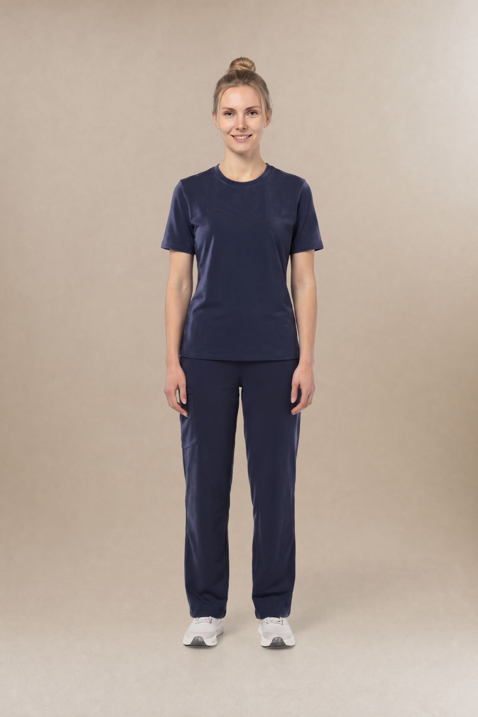 the nest women's short-sleeve subscrub
